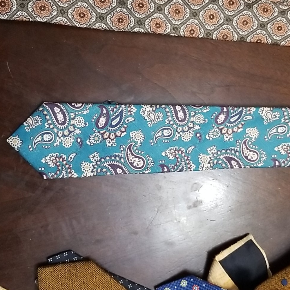 Paul Stuart Tie